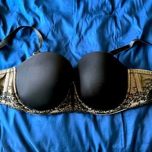 Torrid lacy underwire black and tan bra, size 38F